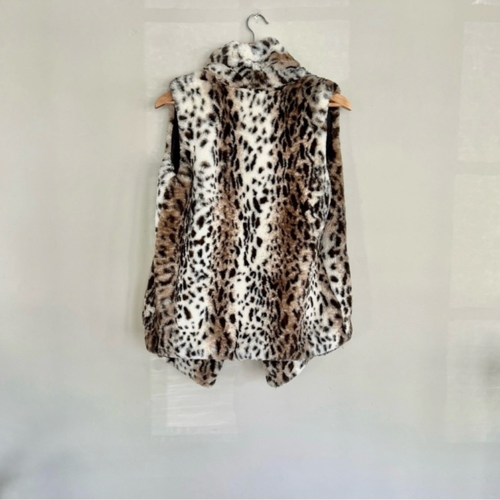 NWT JACK by BB Dakota faux fur vest size small - Picture 3 of 10